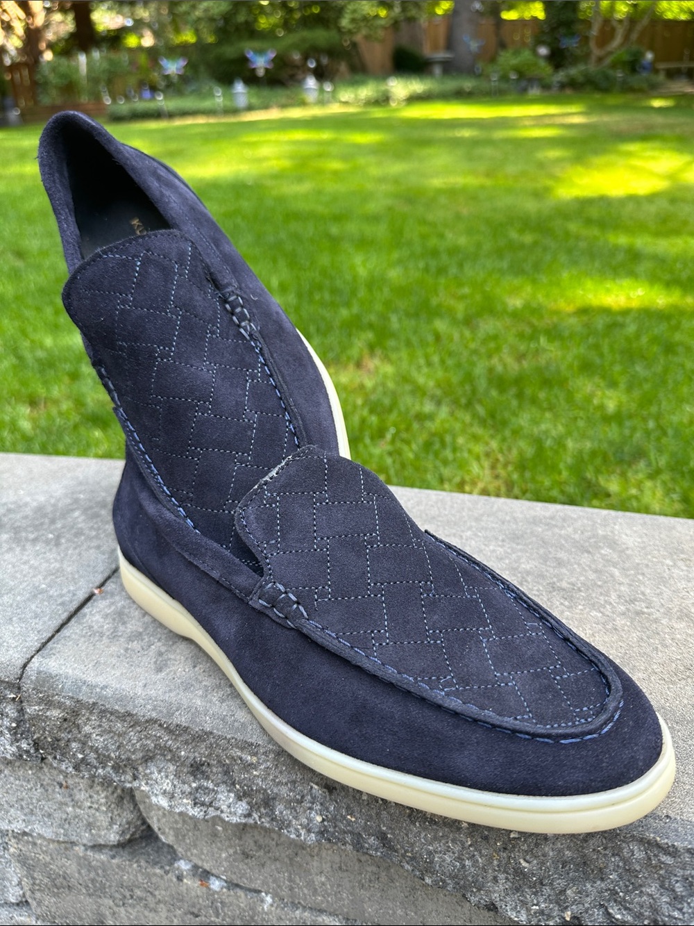 Kurt Geiger Navy Suede Slip-On Loafers with Quilted Stitching 💙💙💙